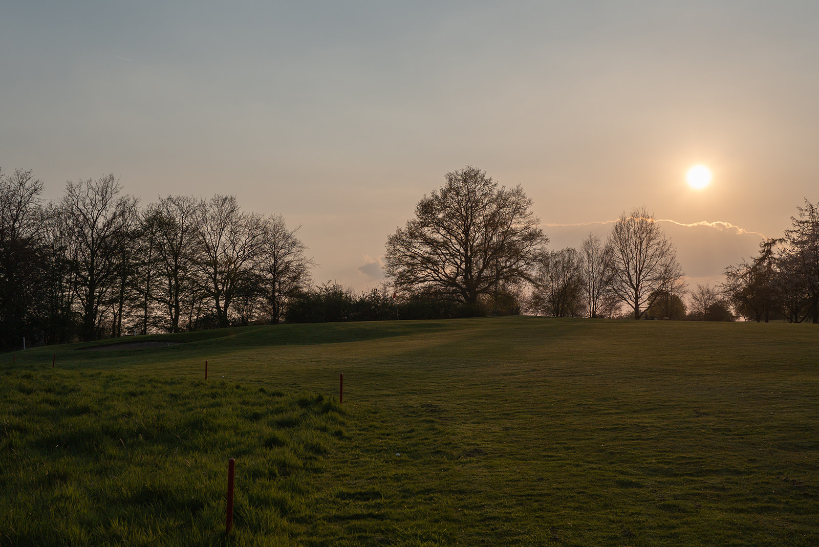 Sonnenaufgang über dem Platz